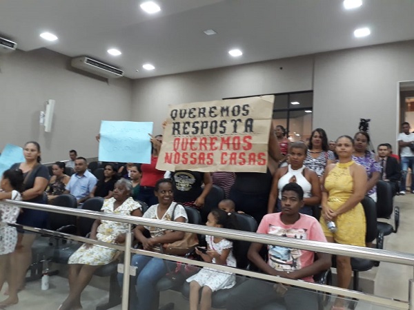 Manifestantes prometem invadir conjunto habitacional em Barreiras - maisoeste